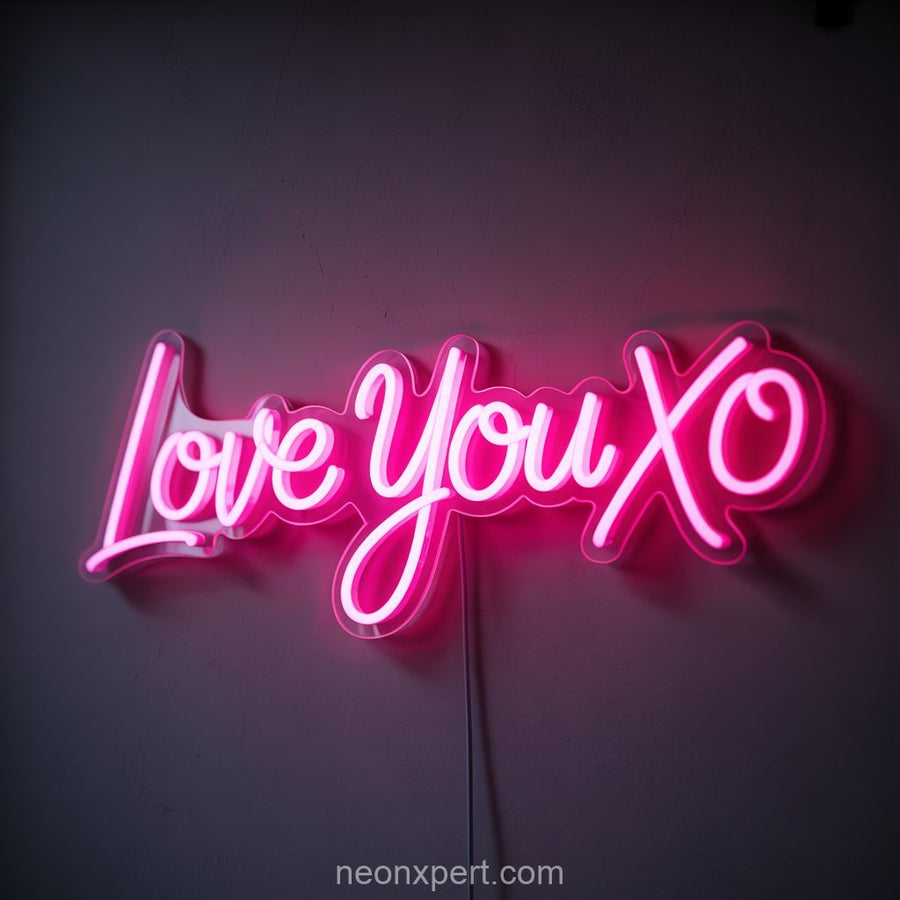 Love You XO | Wedding Neon Light for Romantic Celebrations Decor - NeonXpertSmallWhite