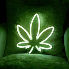 Weed Leaf Mini Neon Sign - NeonXpert6 x 6 in (USB)Green