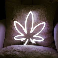 Weed Leaf Mini Neon Sign - NeonXpert6 x 6 in (USB)White