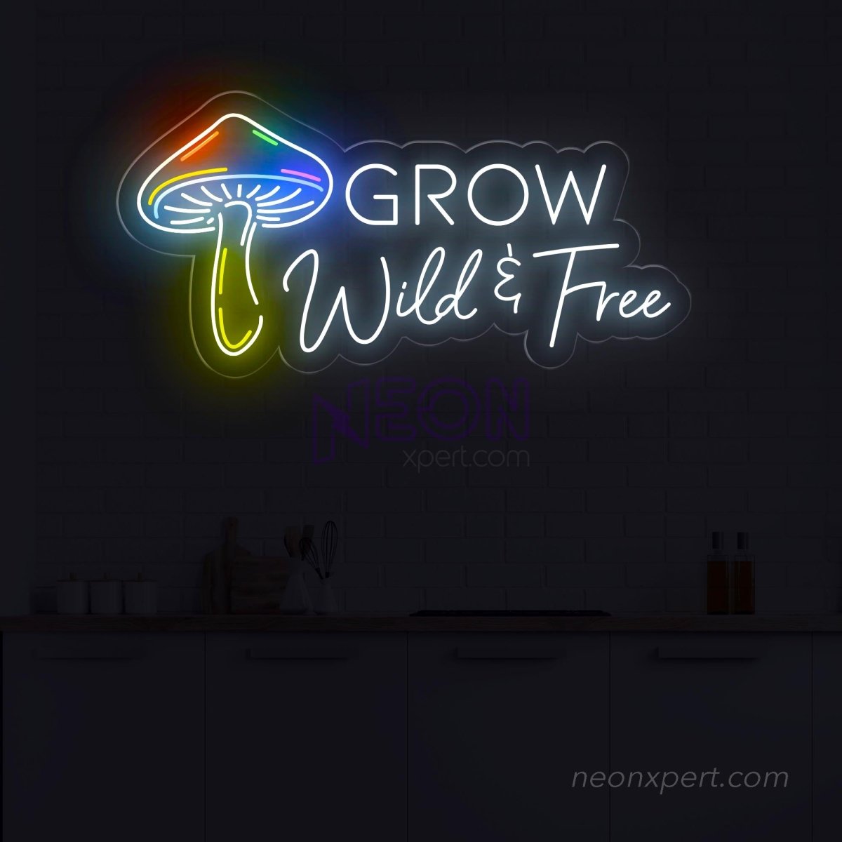 Grow Wild & Free Mushroom Neon Signs for Wall Decor - NeonXpert